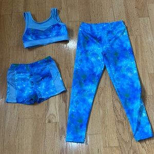 Girls gym outfit, too, shorts and leggings, size xs 4/5